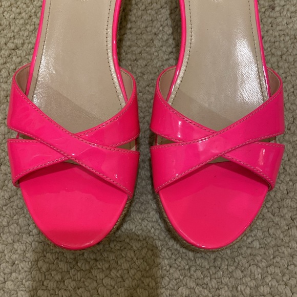 🩷Prada wedge🩷 - Picture 2 of 8